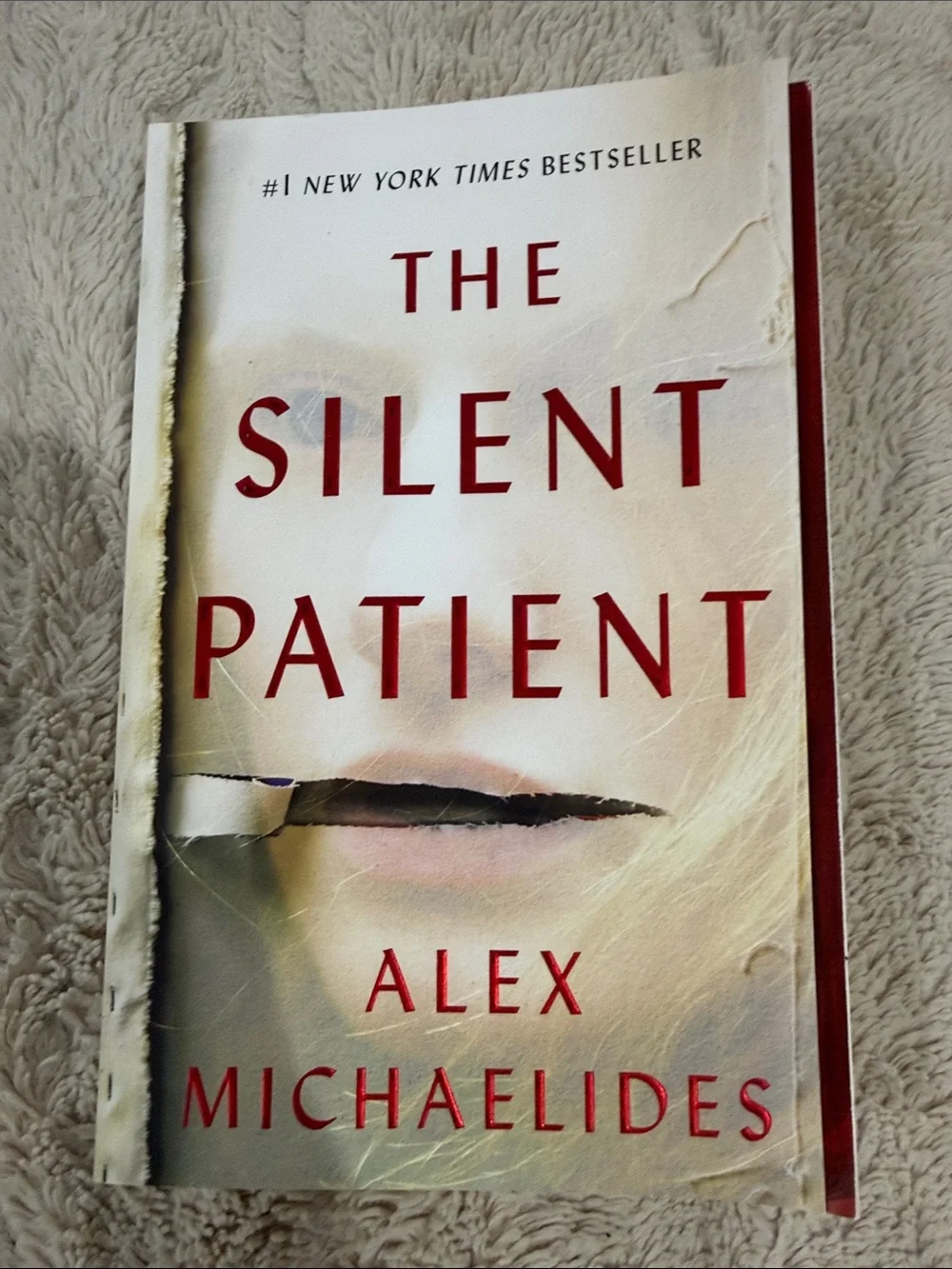 The Silent Patient Paperback by - Cream and Red